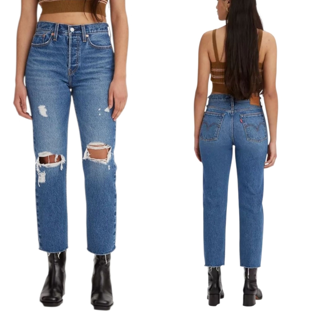Levi's Premium Wedgie Straight Fit Distressed Medium Wash Jeans NEW